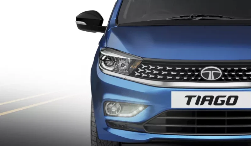 
								Tata Tiago full									